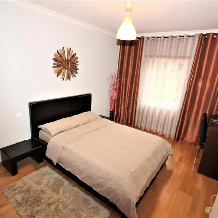 דירה Center & Oura Beach & Strip - אלבופיירה